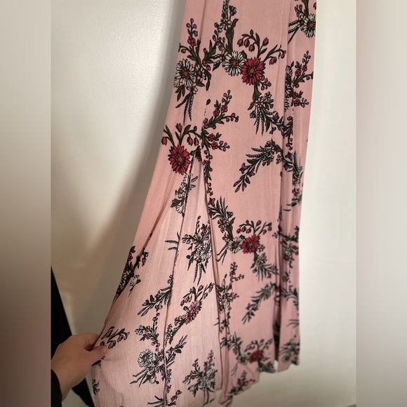 Flynn Skye Dusty Rose Floral Dress - Picture 3 of 6